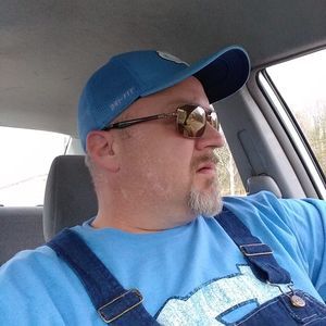 Meet your Posher, Brett